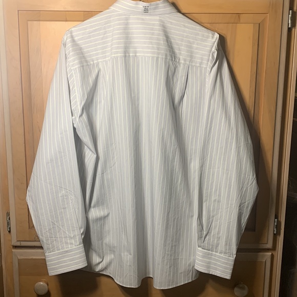 Calvin Klein (L/16.5”) - Picture 12 of 12